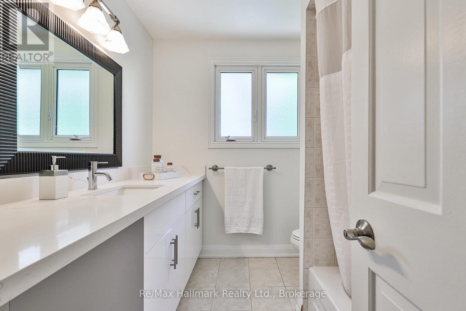 2255 Bethnal Green Road, Oakville, Ontario  L6J 5J8 - Photo 25 - W13435570