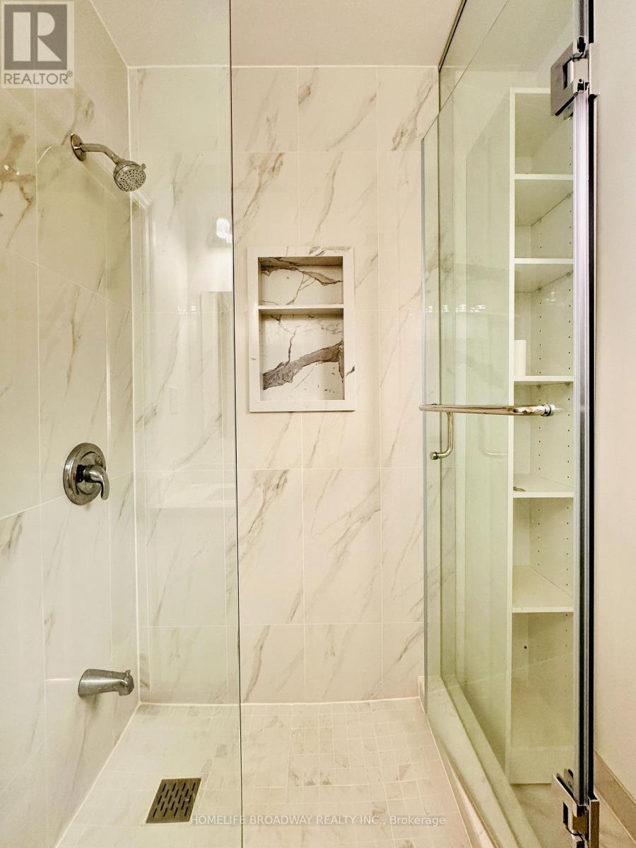 Main Fl - 55 Fairbank Avenue E, Toronto, Ontario  M6E 3Y6 - Photo 4 - W13445912