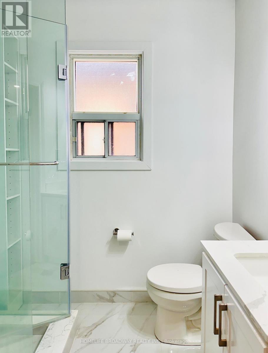 Main Fl - 55 Fairbank Avenue E, Toronto, Ontario  M6E 3Y6 - Photo 5 - W13445912