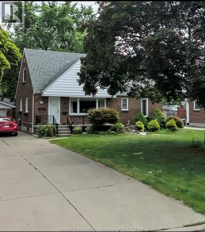 MLS# 26014150: 3002 RADISSON Unit# LOWER, Windsor, Canada