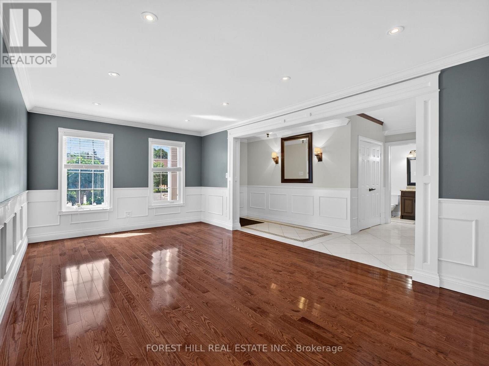 26 Cowles Court, Richmond Hill, Ontario  L4C 9A5 - Photo 4 - N13446522