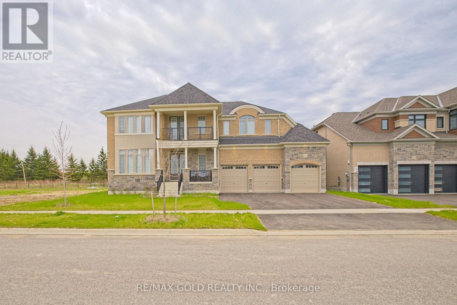 19 Marigold Boulevard, Adjala-Tosorontio (Colgan), Ontario  L0G 1W0 - Photo 2 - N13446690