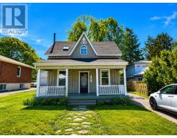 111 PENETANG STREET, Barrie, Ontario