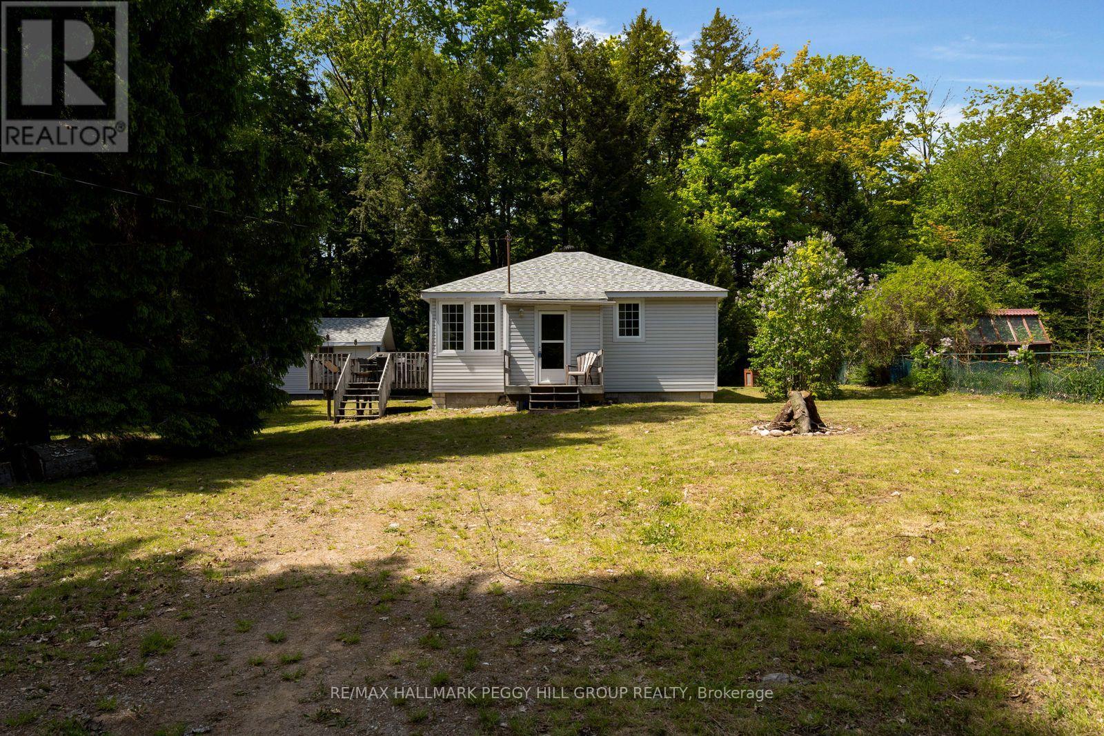 16 Susan Court, Tiny, Ontario  L0L 2J0 - Photo 1 - S13446742