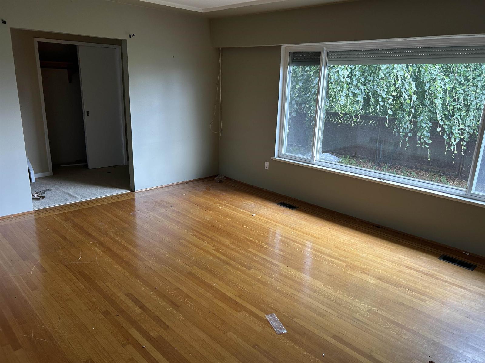 9678 Princess Drive, Surrey, British Columbia  V3V 2T4 - Photo 10 - R3135875