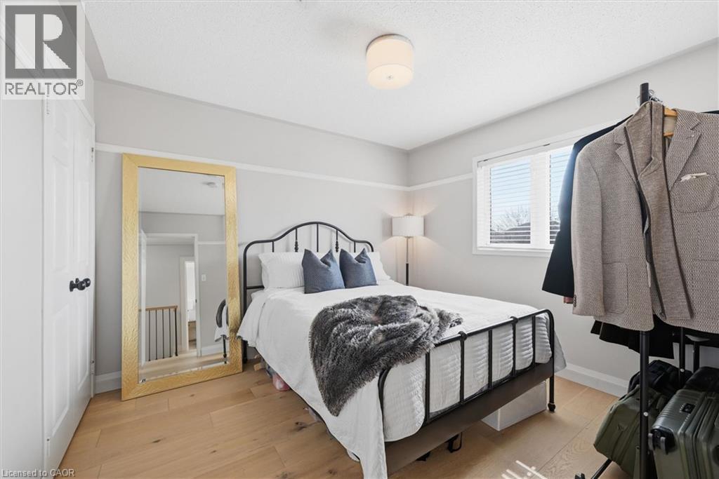17 Fenwick Place, Waterdown, Ontario  L0R 2H5 - Photo 23 - 40830994