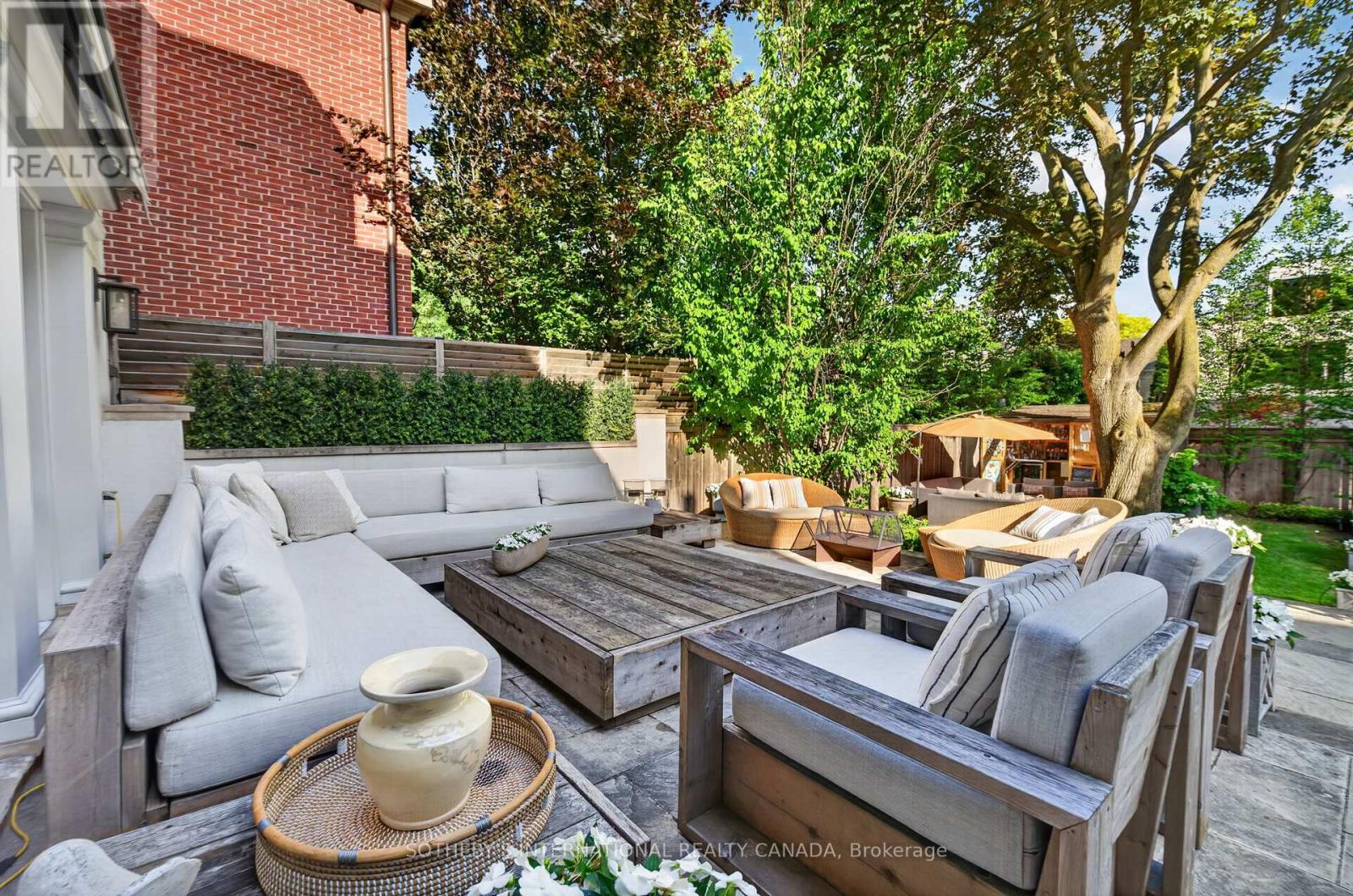335 Cortleigh Boulevard, Toronto, Ontario  M5N 1R2 - Photo 45 - C13446438