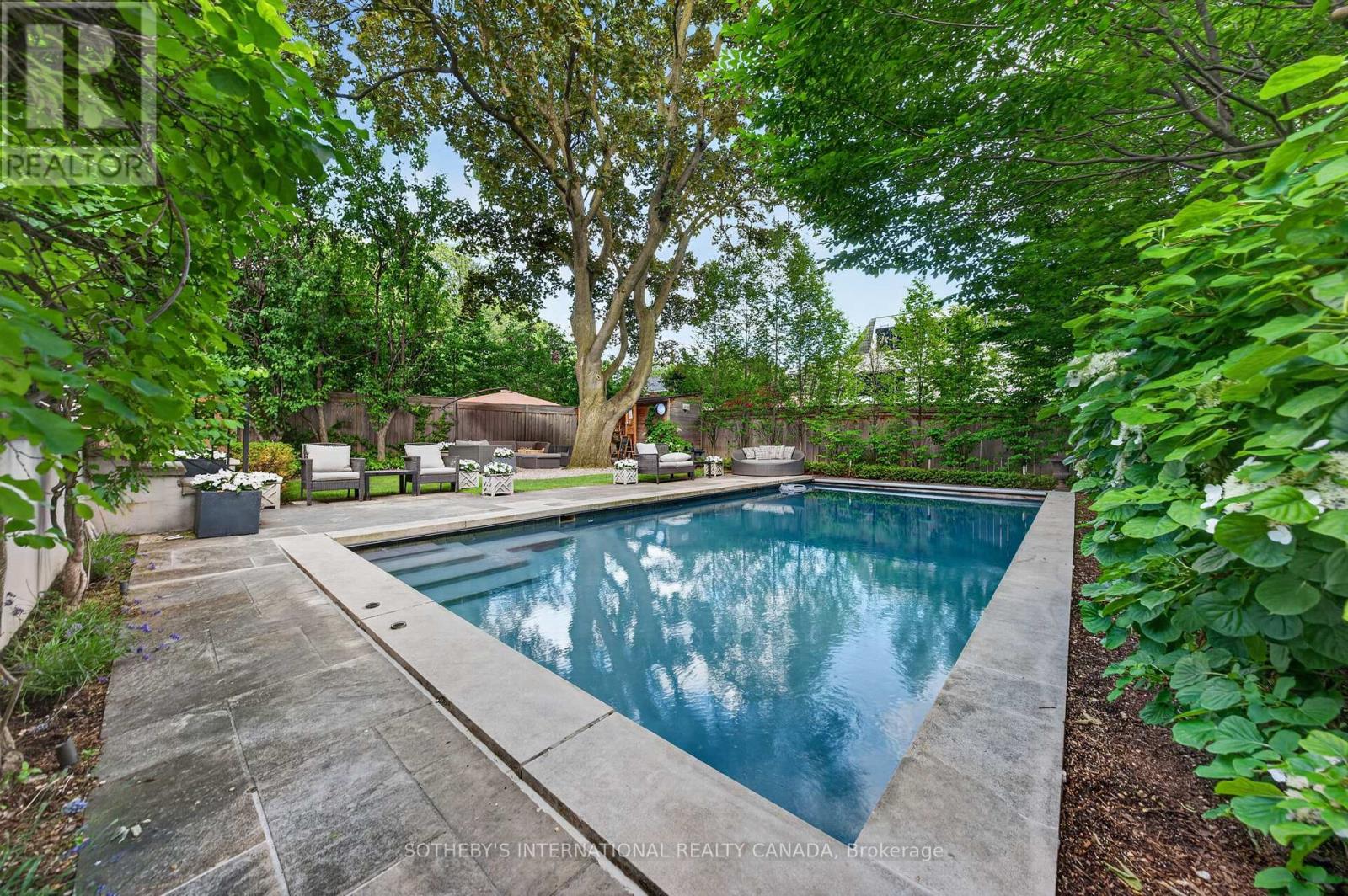 335 Cortleigh Boulevard, Toronto, Ontario  M5N 1R2 - Photo 47 - C13446438
