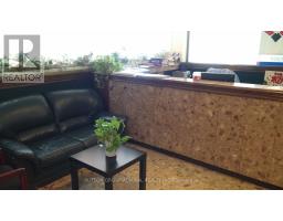 320 - 5109 STEELES AVENUE W, Toronto, Ontario