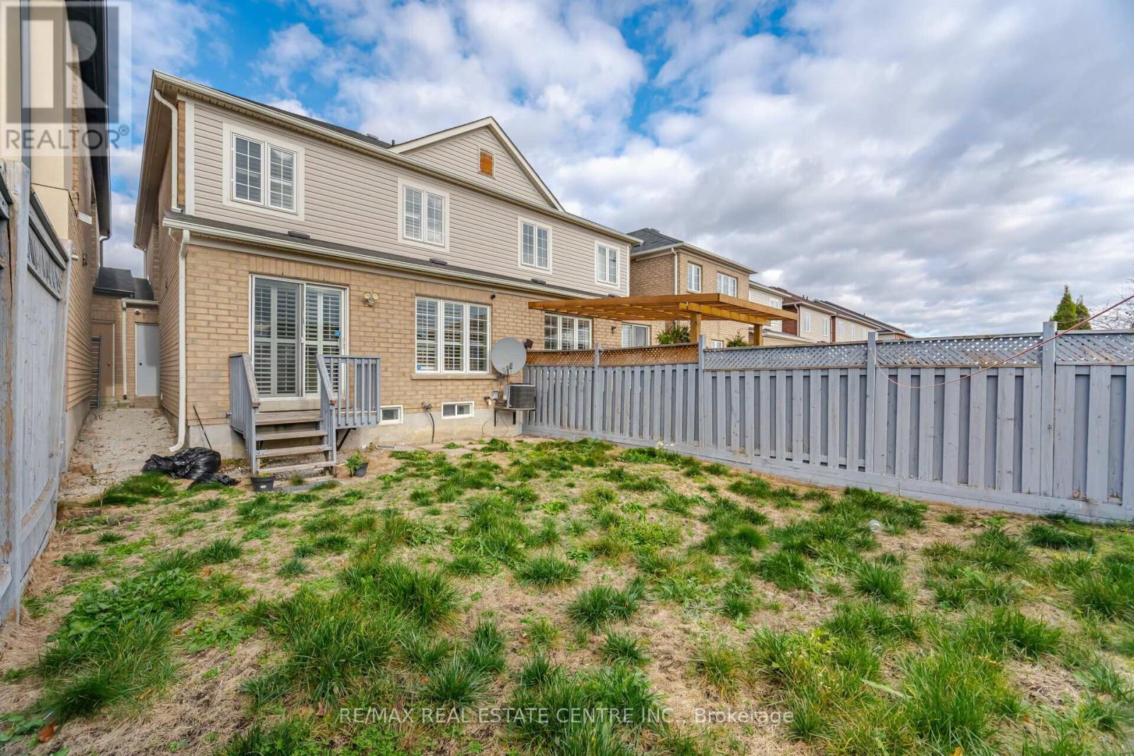102 Charcoal Way, Brampton, Ontario L6Y 5R9 - Photo 35 - W13446636
