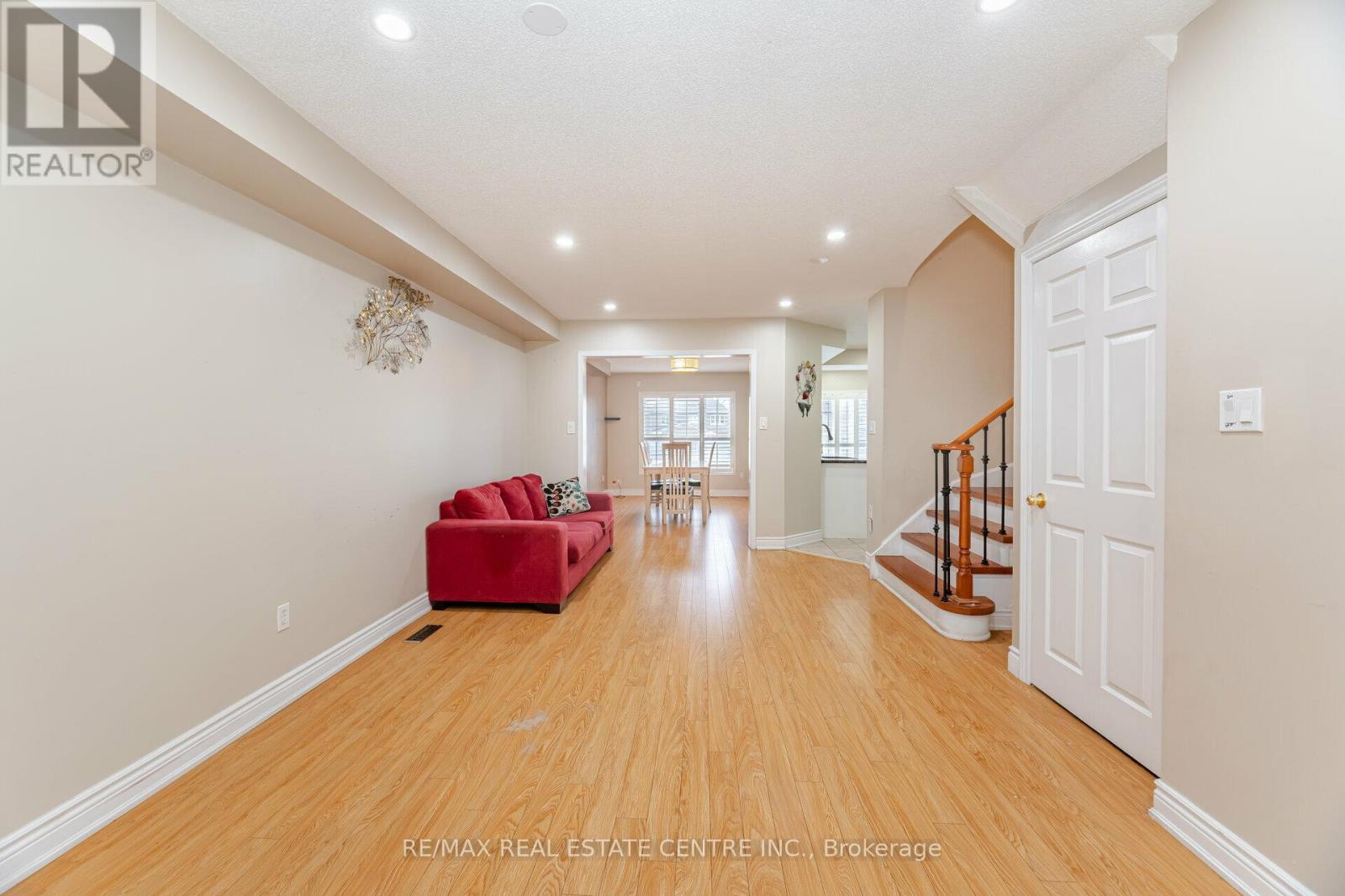 102 Charcoal Way, Brampton, Ontario L6Y 5R9 - Photo 7 - W13446636