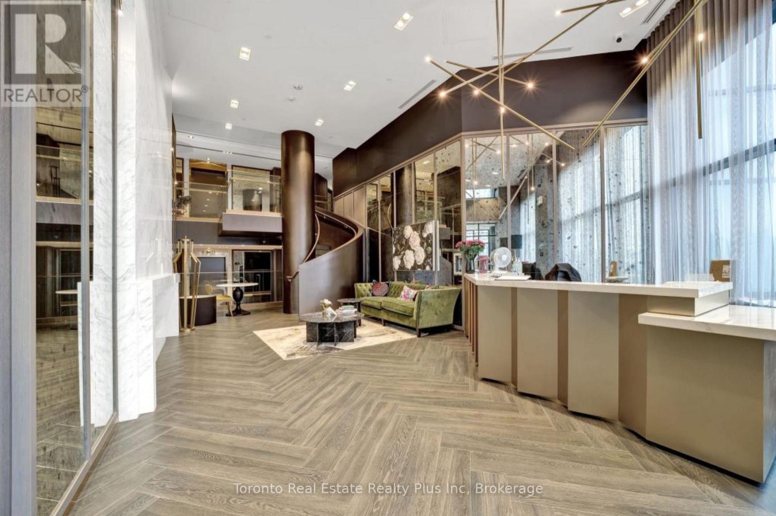 Lph03 - 395 Dundas Street W, Oakville, Ontario  L6M 5R8 - Photo 2 - W13446756