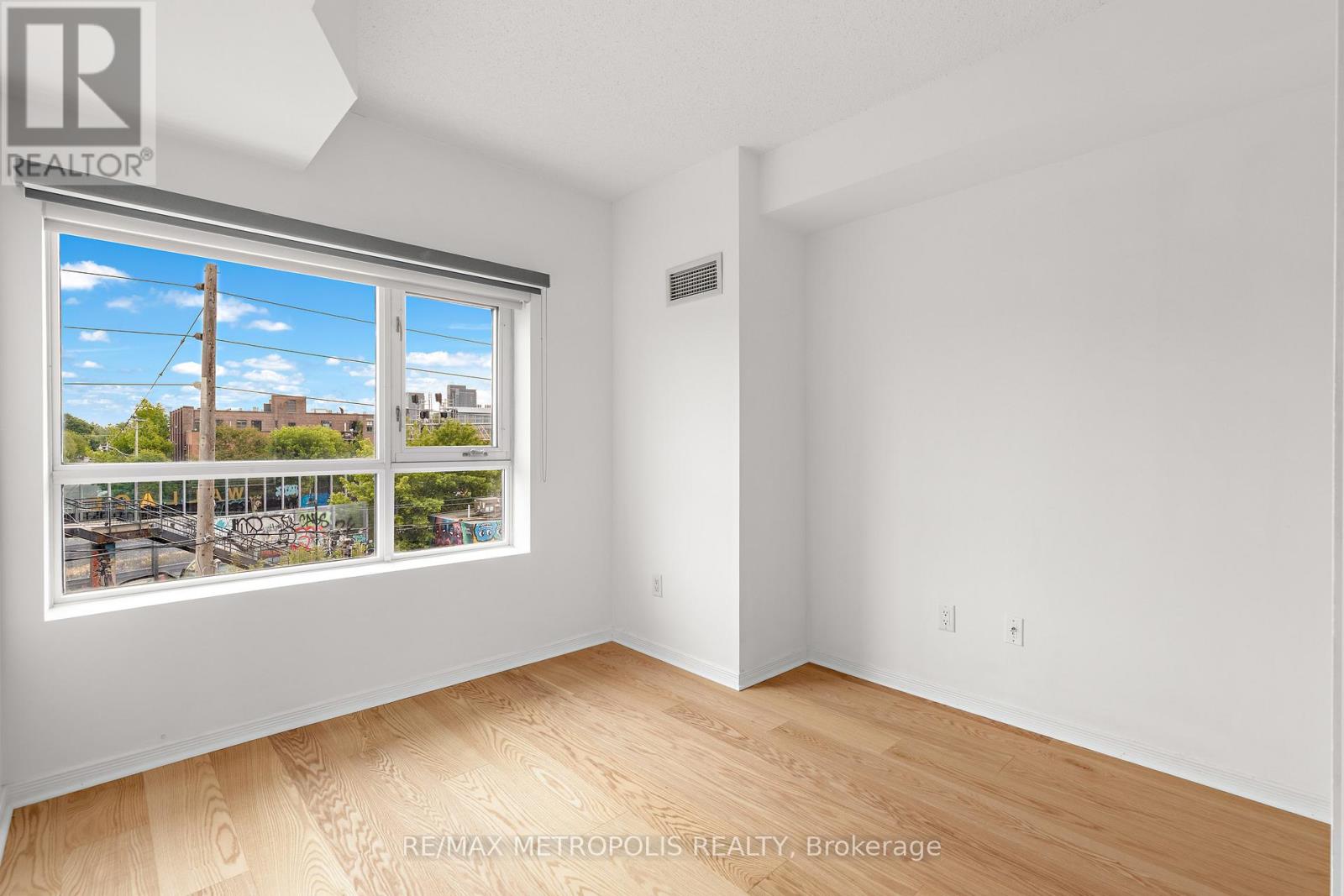412 - 2495 Dundas Street W, Toronto, Ontario M6P 1X4 - Photo 20 - W13446772