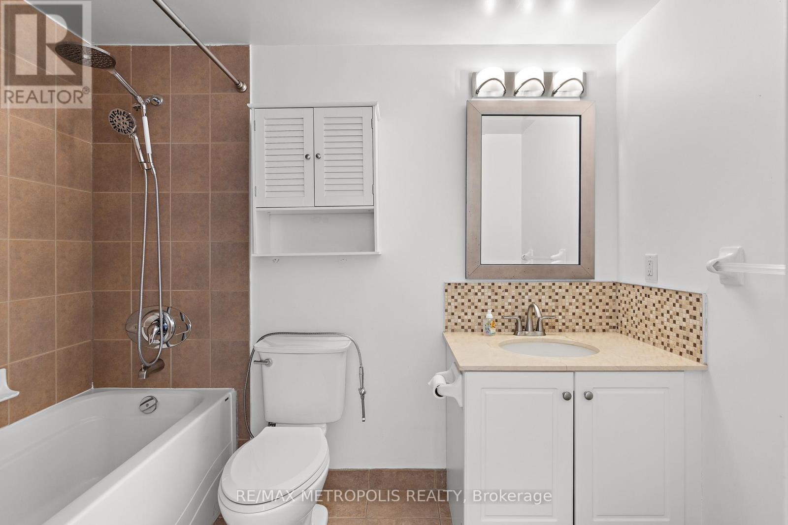 412 - 2495 Dundas Street W, Toronto, Ontario M6P 1X4 - Photo 25 - W13446772
