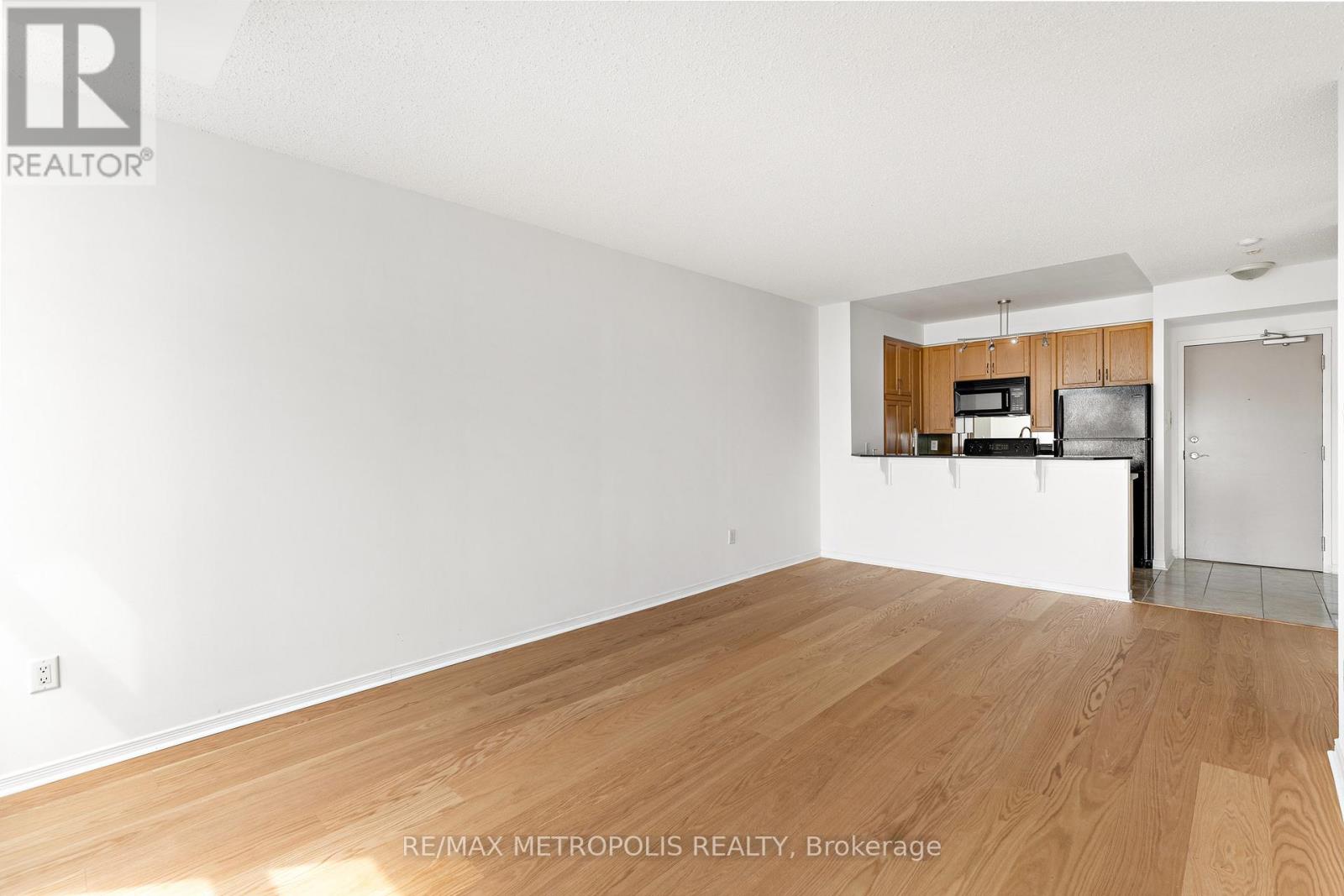 412 - 2495 Dundas Street W, Toronto, Ontario M6P 1X4 - Photo 7 - W13446772