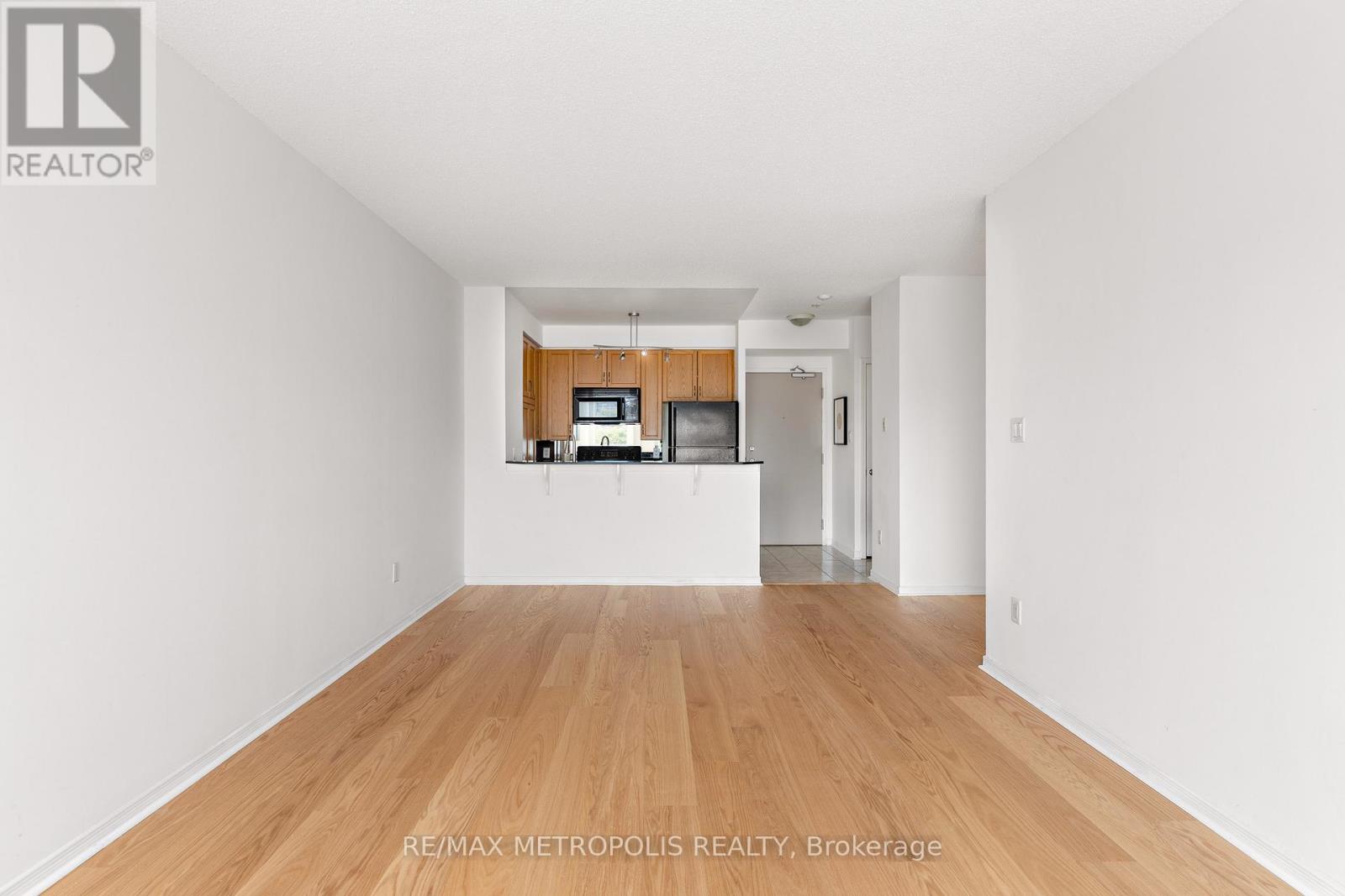 412 - 2495 Dundas Street W, Toronto, Ontario M6P 1X4 - Photo 9 - W13446772
