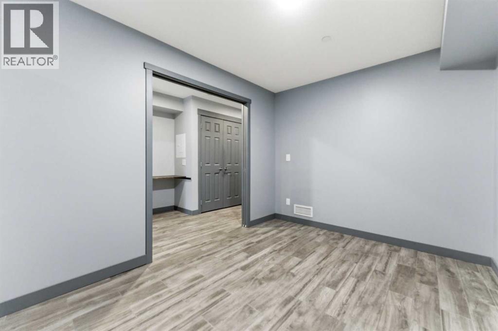 1204, 755 Copperpond Boulevard Se, Calgary, Alberta T2Z 4R2 - Photo 11 - A2316687