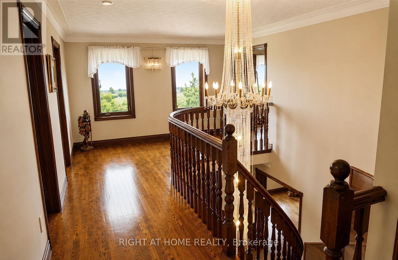 568 Ridge Road, Hamilton, Ontario  L8J 2Y6 - Photo 24 - X12923618
