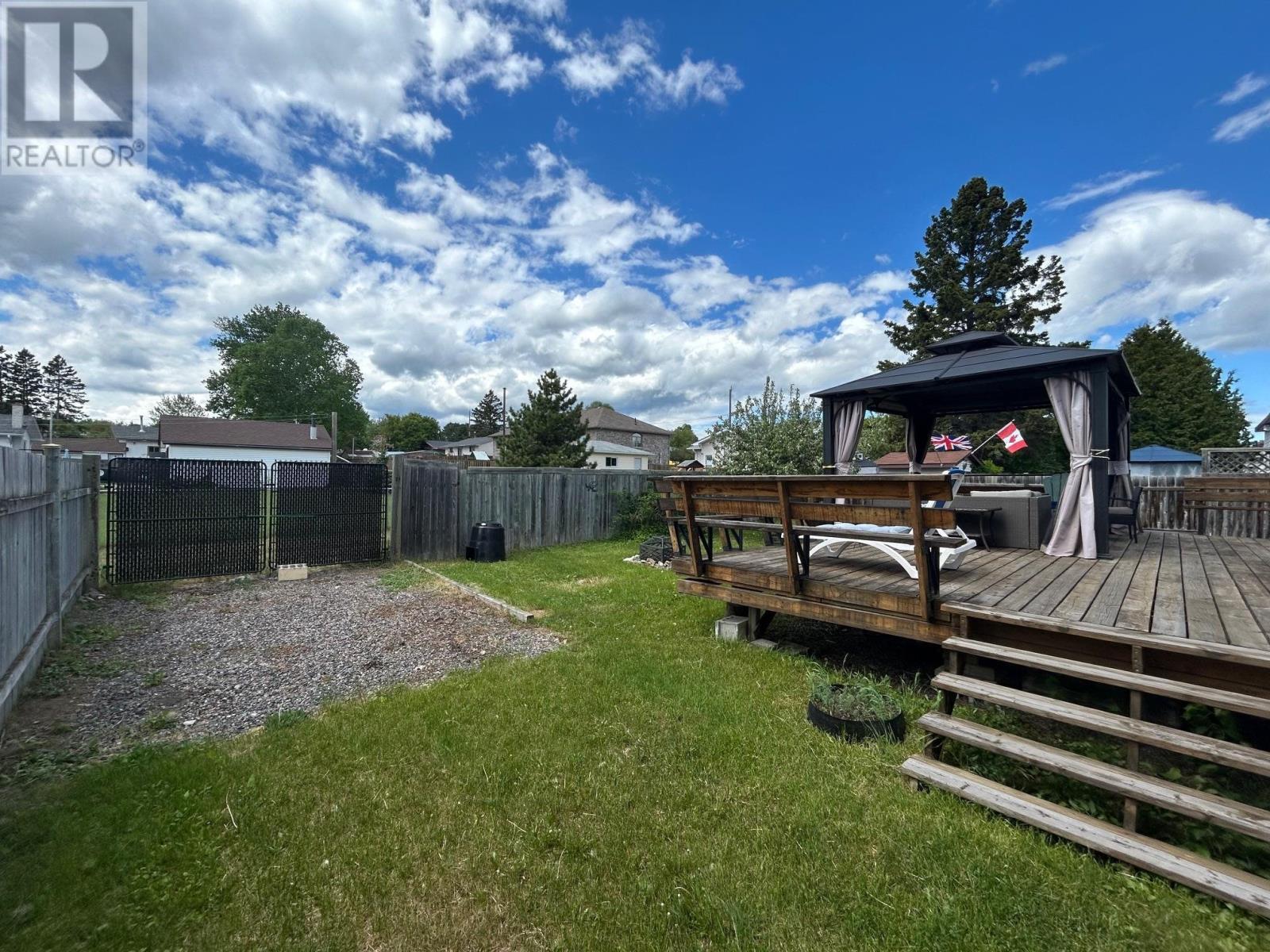 523 Hodder Ave, Thunder Bay, Ontario  P7A 1V6 - Photo 18 - TB2601514