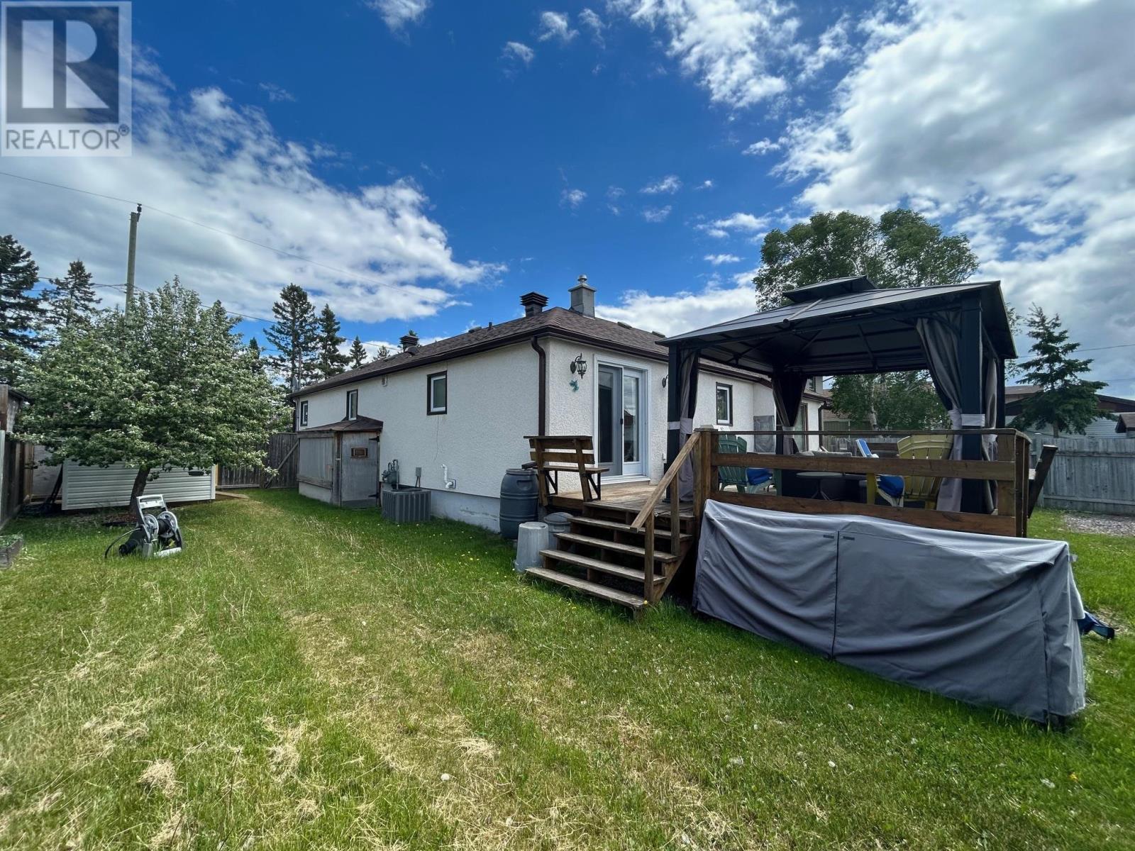 523 Hodder Ave, Thunder Bay, Ontario  P7A 1V6 - Photo 22 - TB2601514