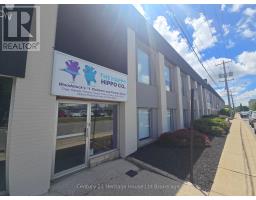 24 KENT STREET, Woodstock, Ontario