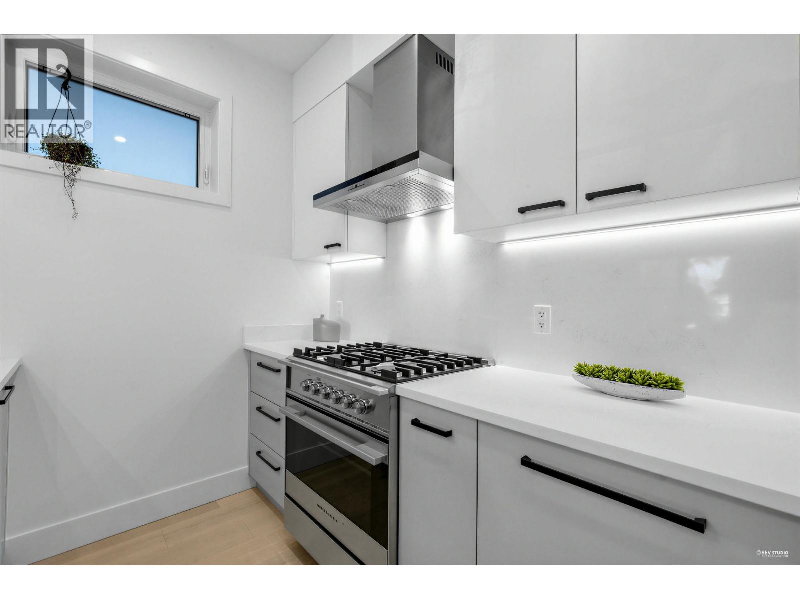 3172 W 26th Avenue, Vancouver, British Columbia  V6L 1V8 - Photo 6 - R3135836