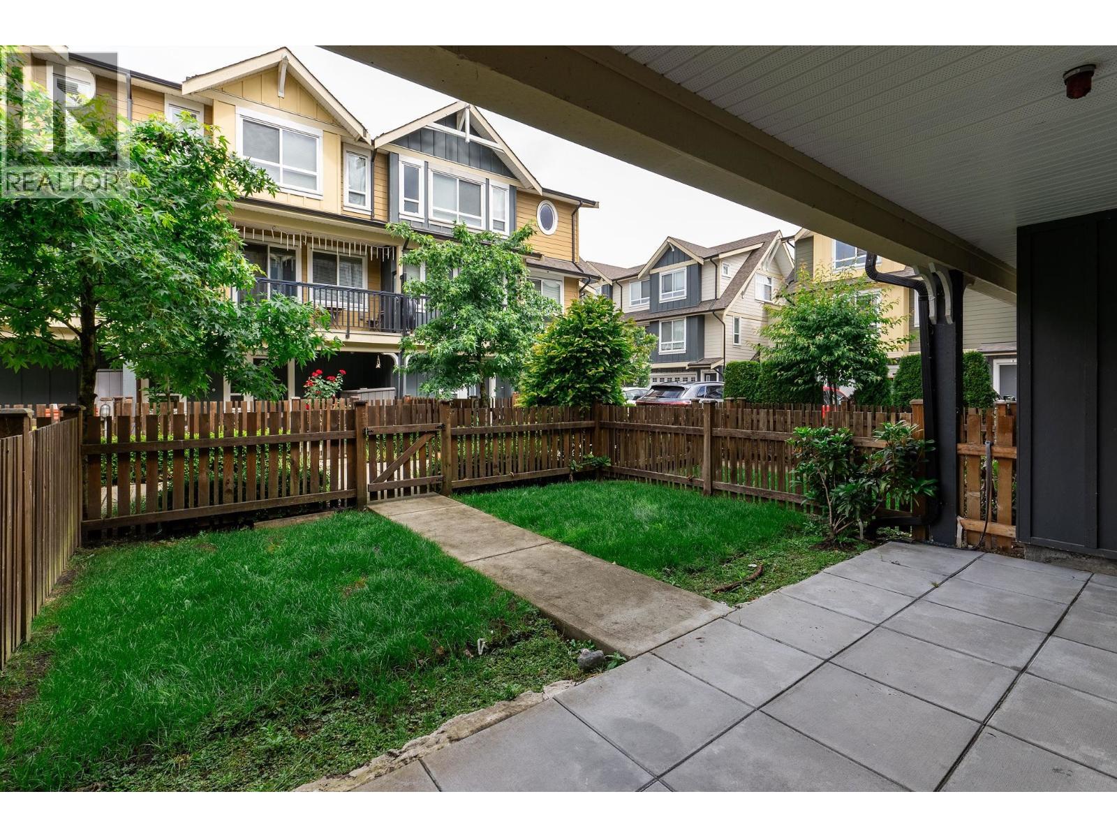 29 430 Duncan Street, New Westminster, British Columbia  V3M 0M2 - Photo 3 - R3135878