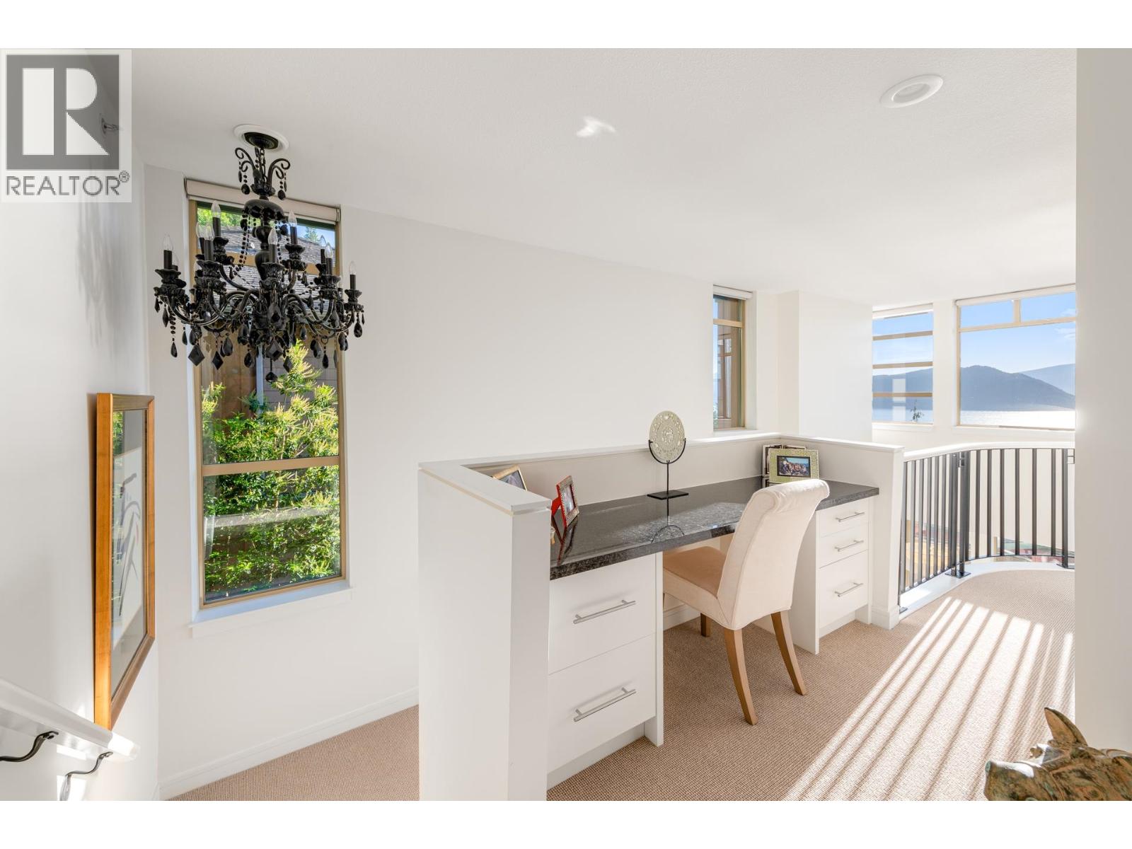 8674 Seascape Drive, West Vancouver, British Columbia  V7W 3J7 - Photo 17 - R3135891