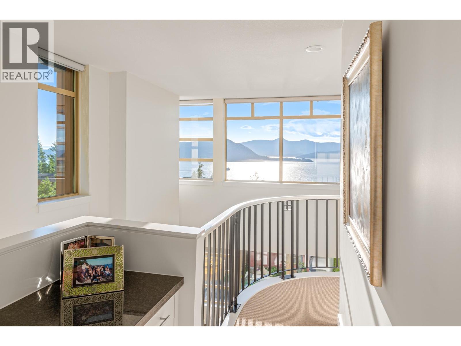 8674 Seascape Drive, West Vancouver, British Columbia  V7W 3J7 - Photo 18 - R3135891