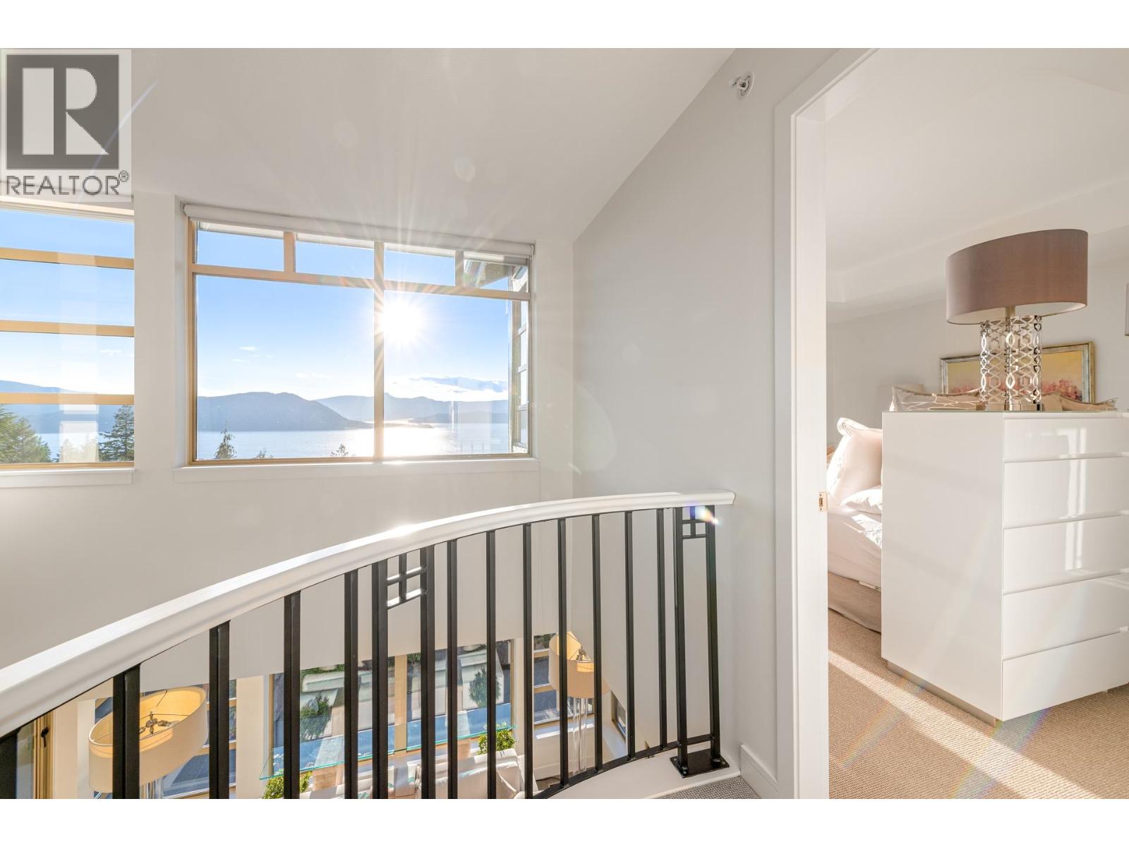 8674 Seascape Drive, West Vancouver, British Columbia  V7W 3J7 - Photo 19 - R3135891