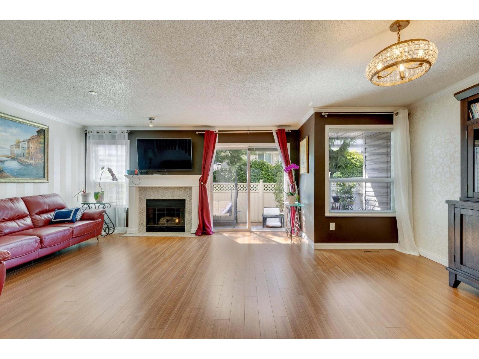 6433 121a Street, Surrey, British Columbia  V3W 0Y4 - Photo 7 - R3118745