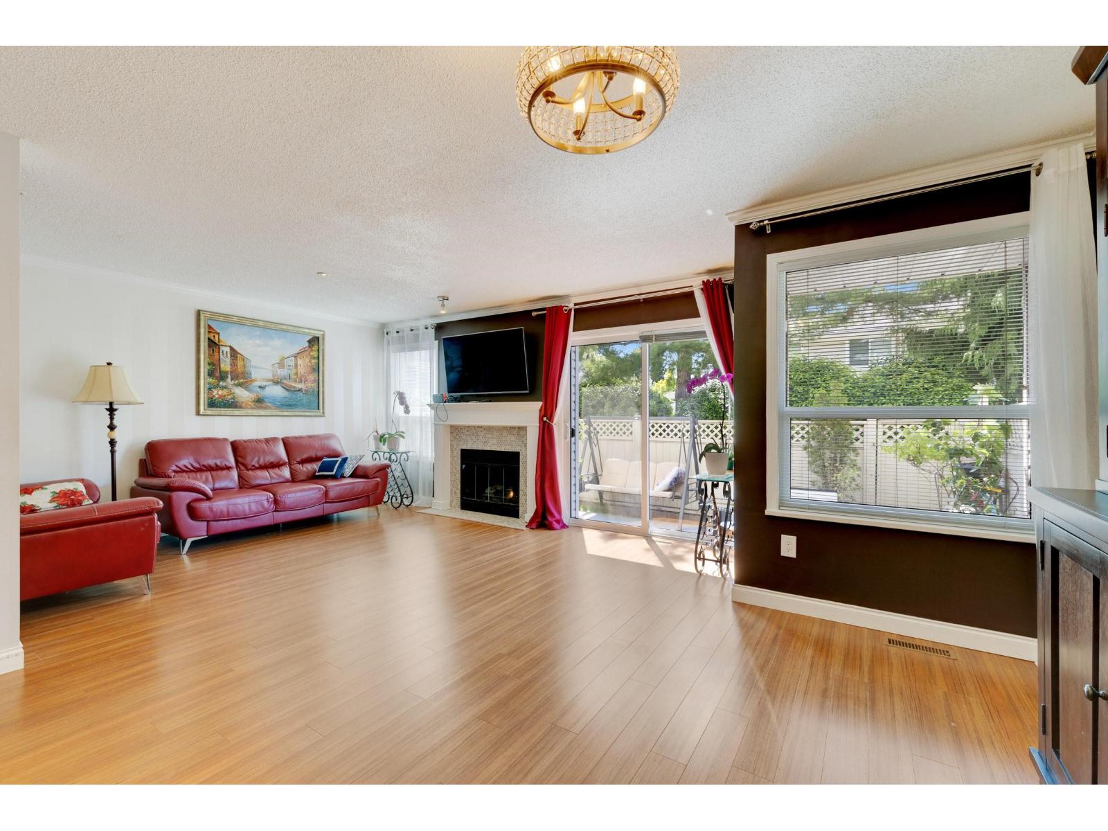 6433 121a Street, Surrey, British Columbia  V3W 0Y4 - Photo 9 - R3118745