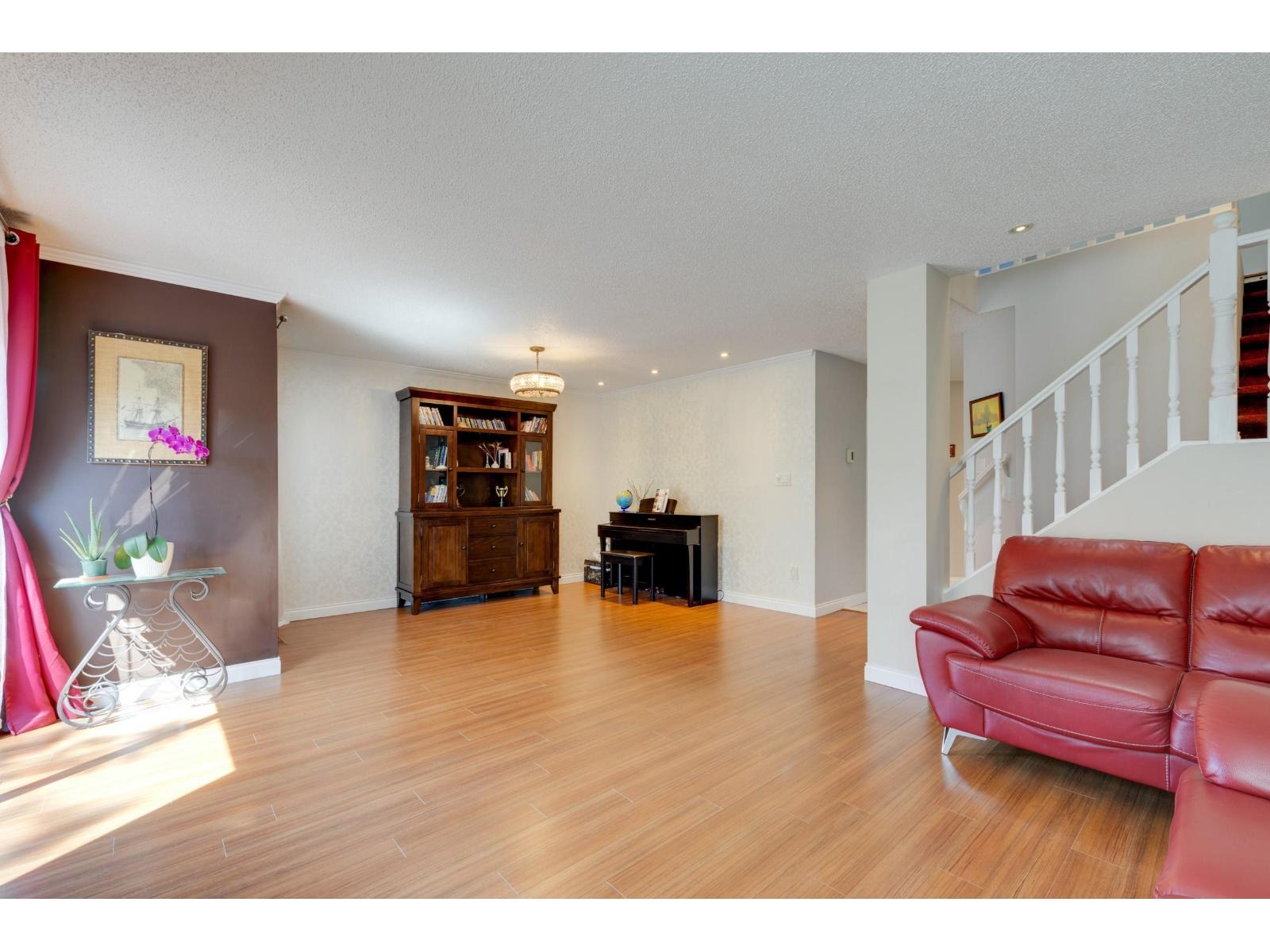 6433 121a Street, Surrey, British Columbia  V3W 0Y4 - Photo 13 - R3118745