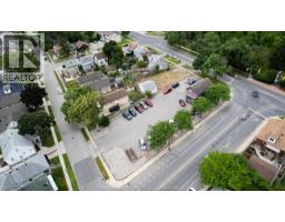 1360-76 HOWARD AVENUE, Windsor, Ontario