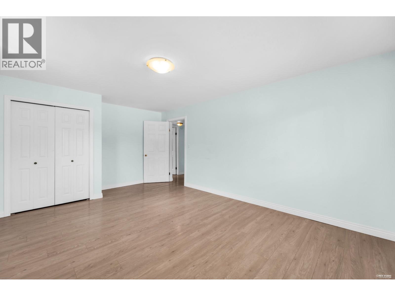 9091 Ash Street, Richmond, British Columbia  V7A 2T5 - Photo 11 - R3135879