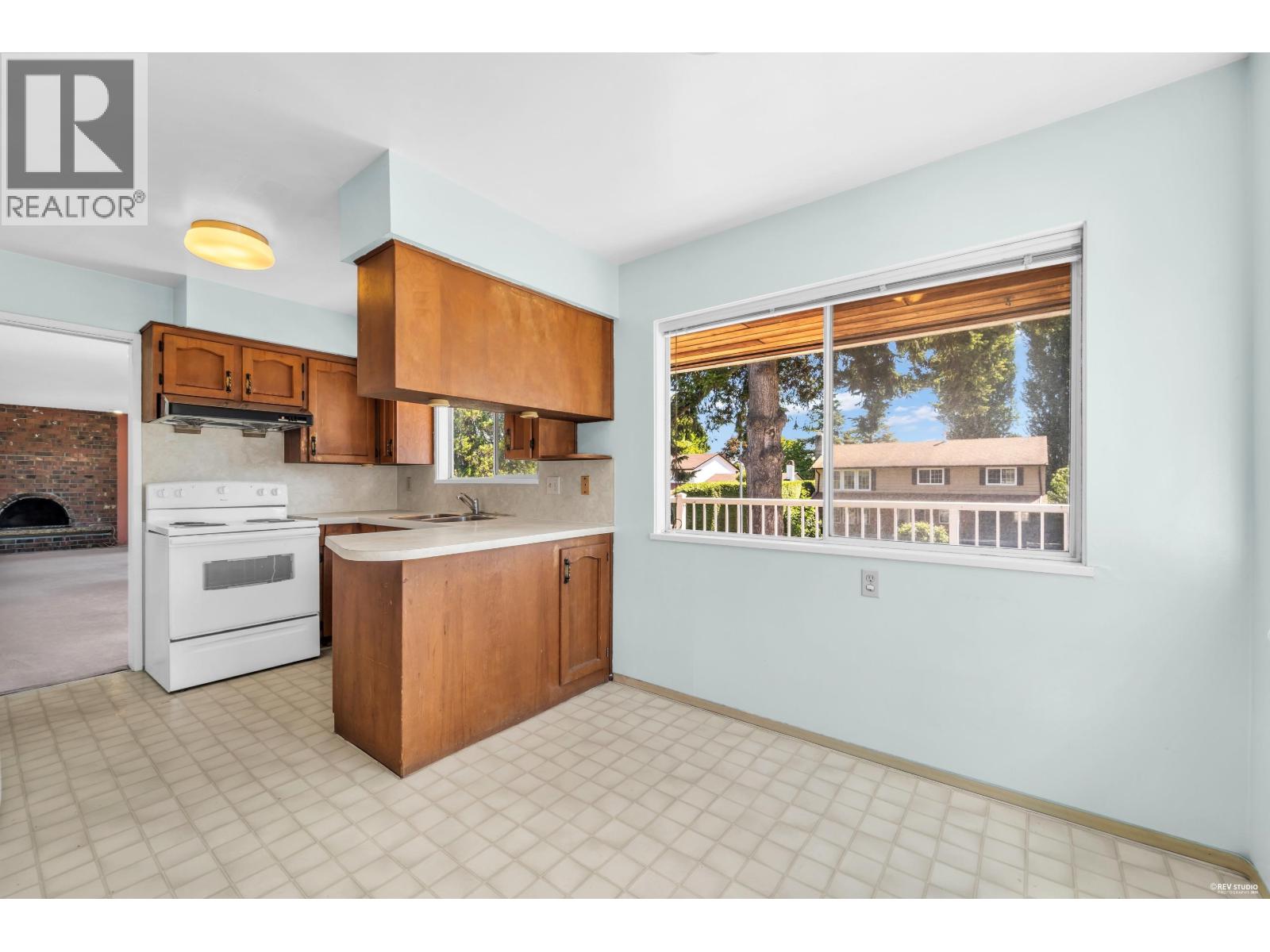 9091 Ash Street, Richmond, British Columbia  V7A 2T5 - Photo 12 - R3135879