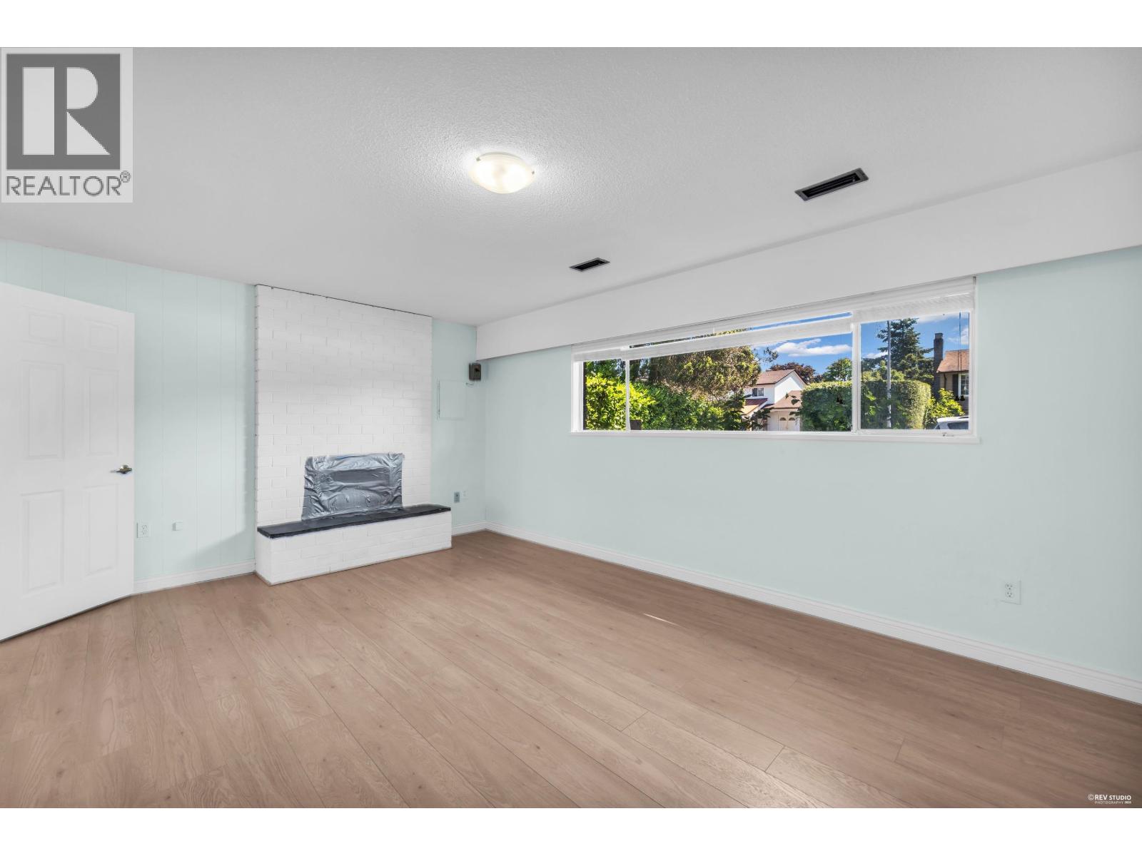 9091 Ash Street, Richmond, British Columbia  V7A 2T5 - Photo 19 - R3135879