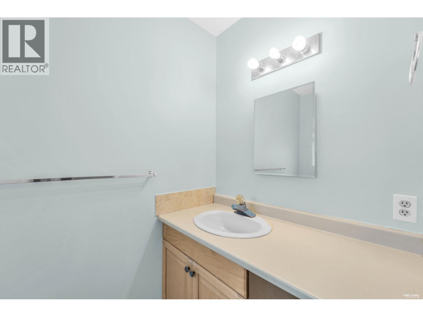 9091 Ash Street, Richmond, British Columbia  V7A 2T5 - Photo 26 - R3135879