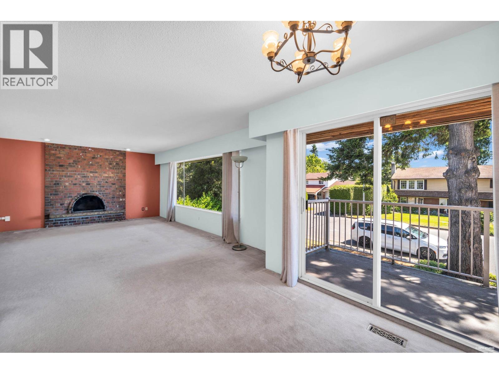 9091 Ash Street, Richmond, British Columbia  V7A 2T5 - Photo 5 - R3135879