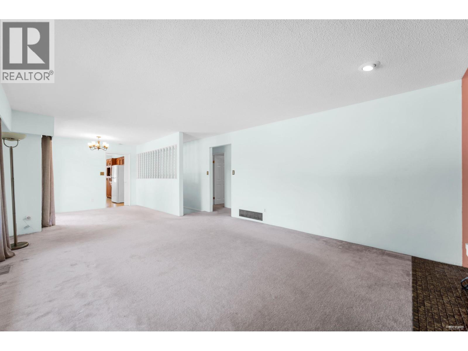 9091 Ash Street, Richmond, British Columbia  V7A 2T5 - Photo 7 - R3135879