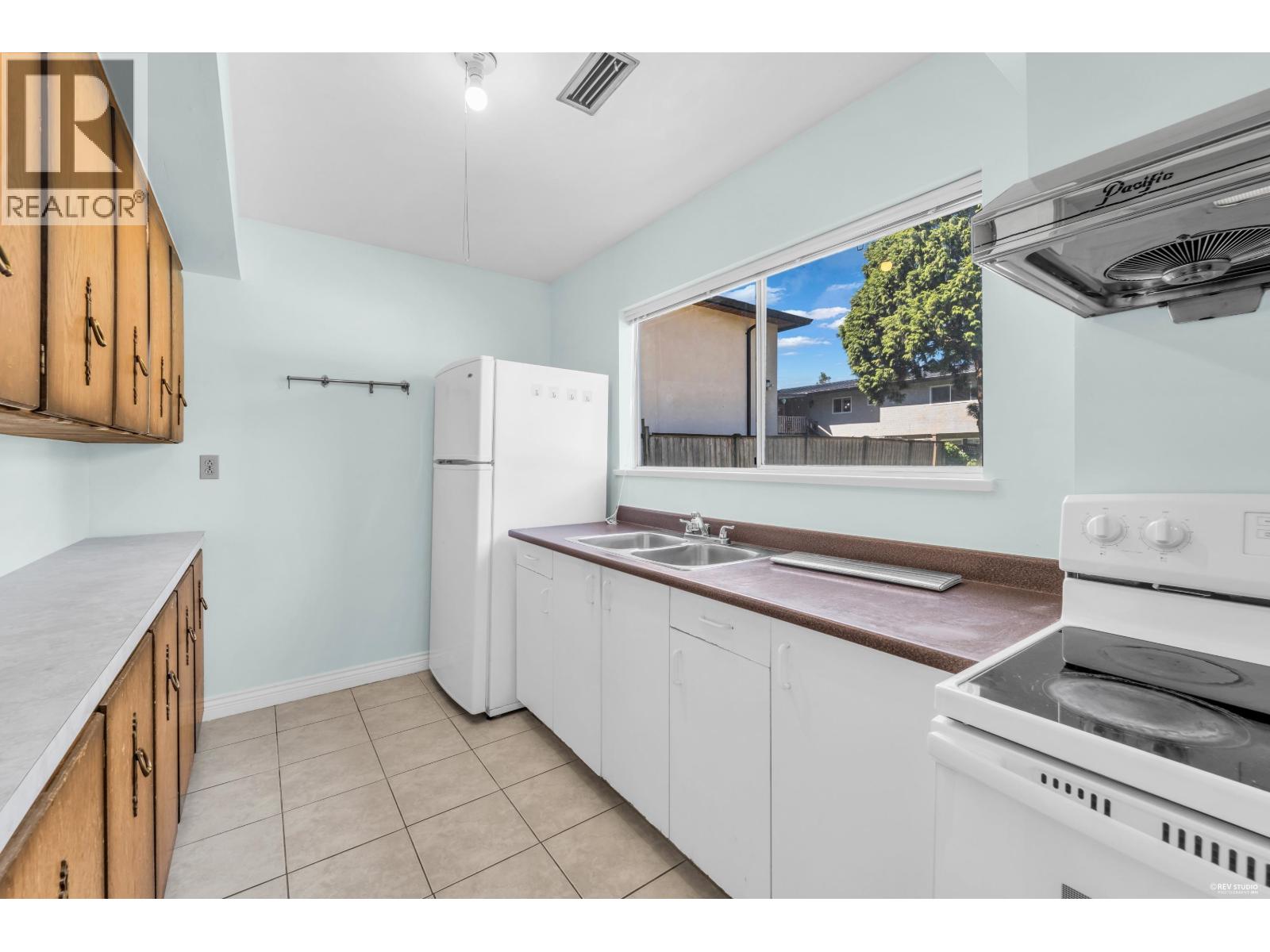9091 Ash Street, Richmond, British Columbia  V7A 2T5 - Photo 9 - R3135879