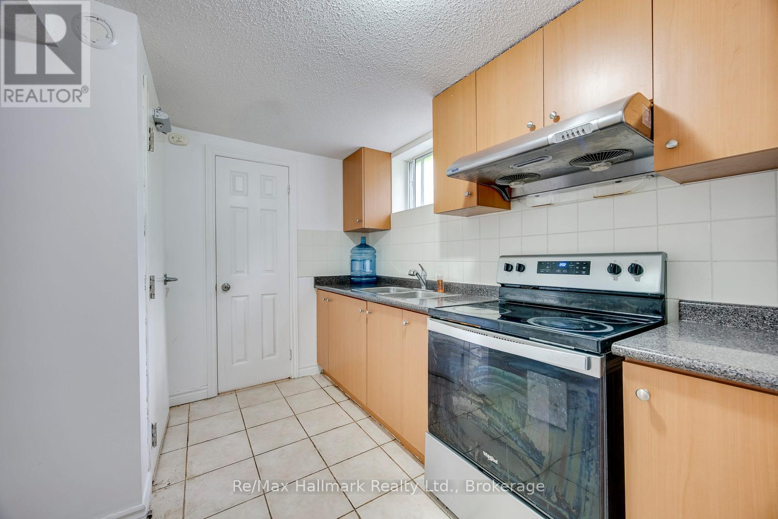 5371 Dundas Street, Burlington, Ontario  L7R 3X4 - Photo 26 - W13435514