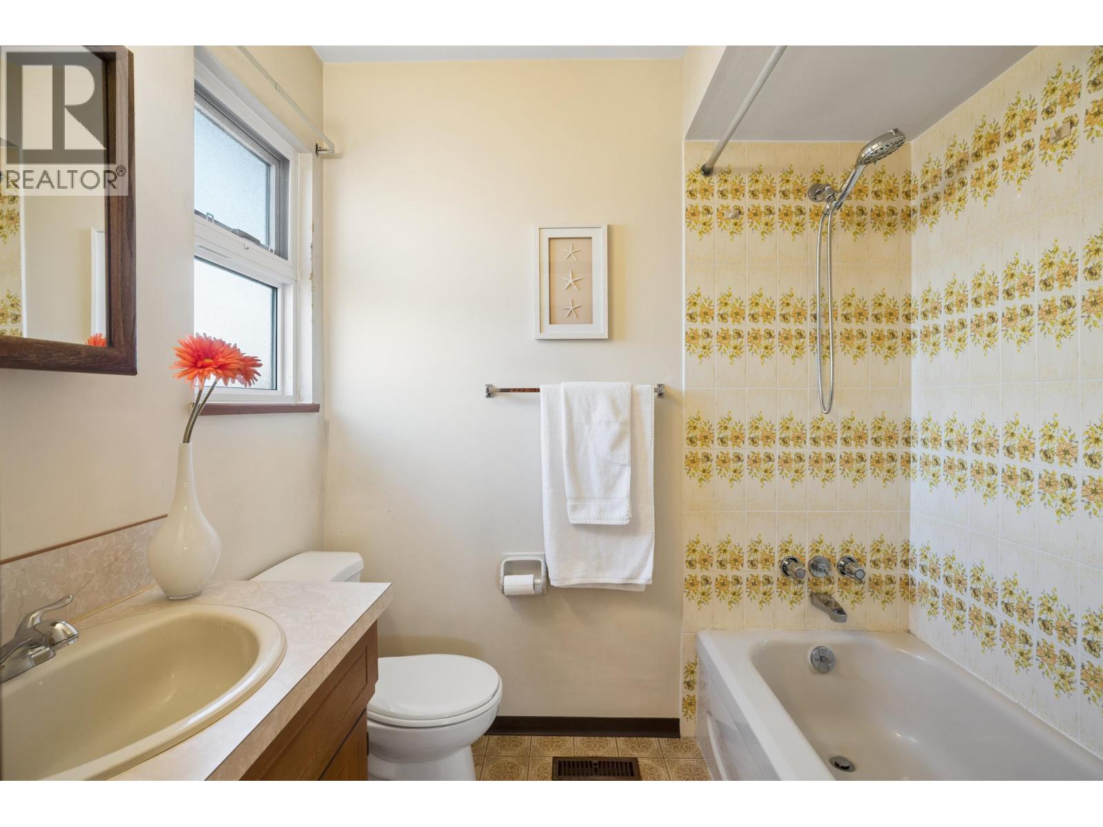 2047 E 52nd Avenue, Vancouver, British Columbia  V5P 1W8 - Photo 18 - R3135903