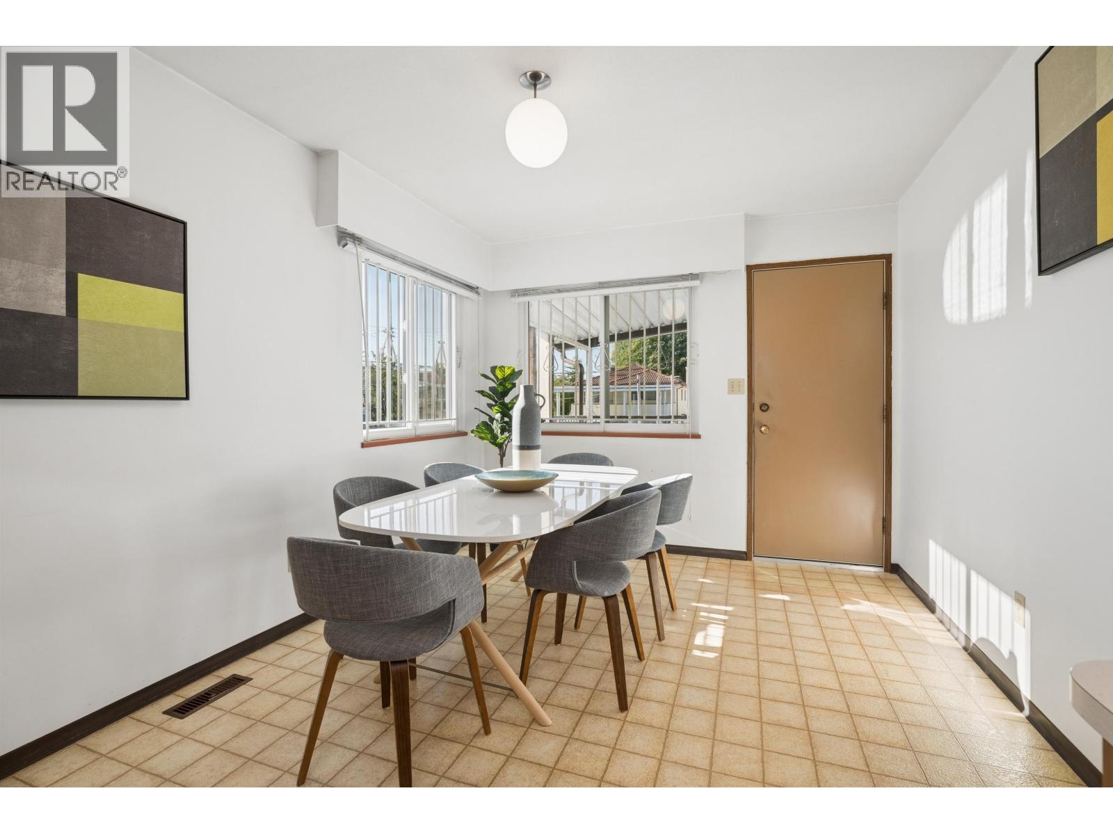 2047 E 52nd Avenue, Vancouver, British Columbia  V5P 1W8 - Photo 12 - R3135903