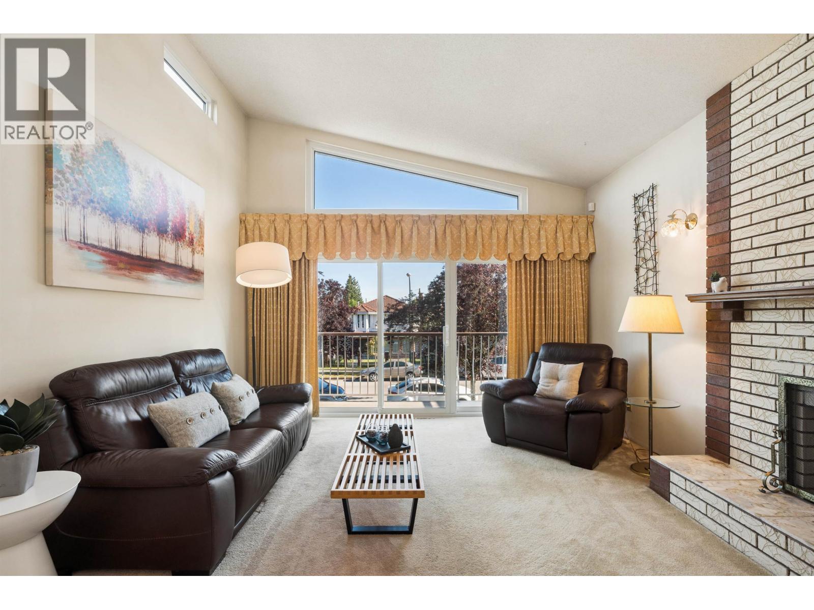 2047 E 52nd Avenue, Vancouver, British Columbia  V5P 1W8 - Photo 5 - R3135903