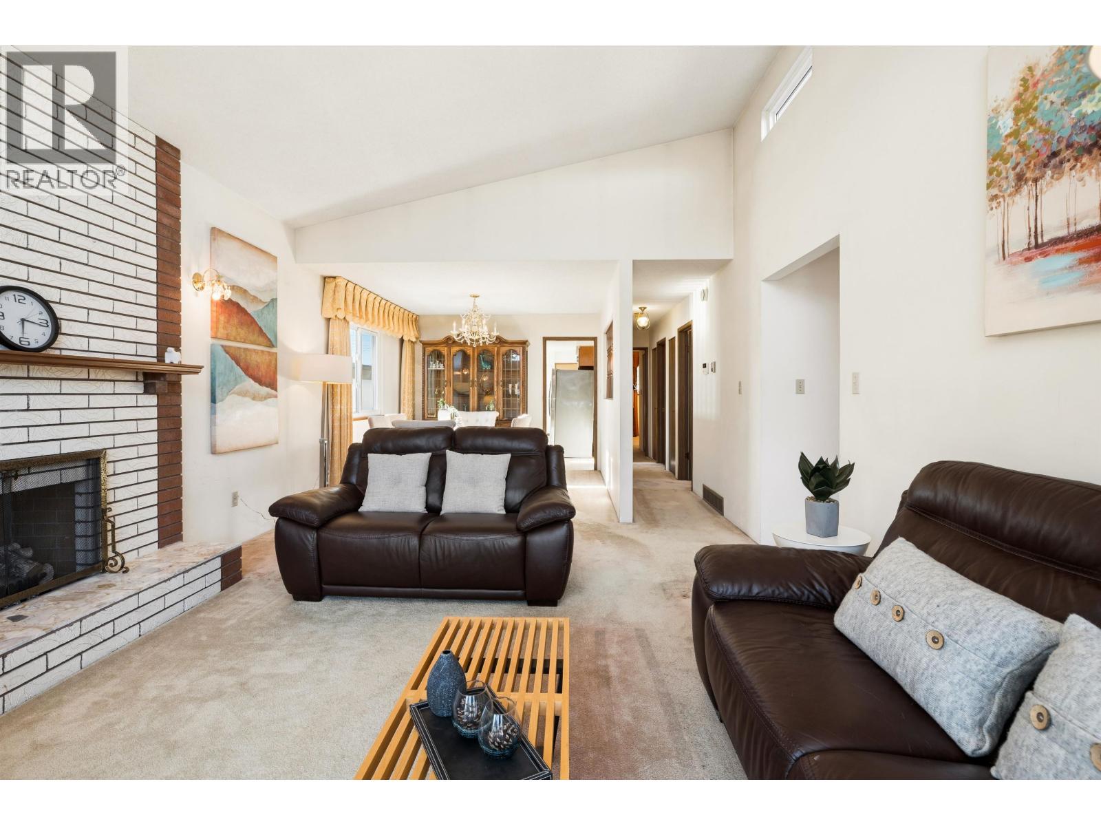 2047 E 52nd Avenue, Vancouver, British Columbia  V5P 1W8 - Photo 8 - R3135903