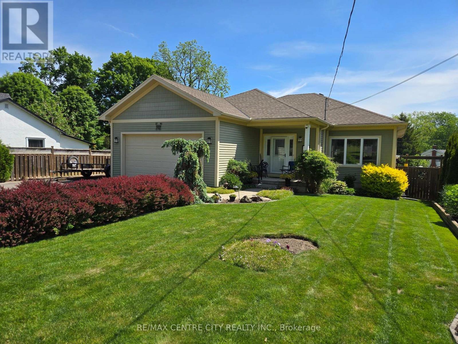 26 Oak Street, Bayham, Ontario  N0J 1Z0 - Photo 1 - X13446782