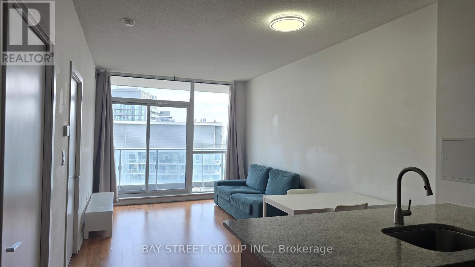 2703 - 70 Forest Manor Road, Toronto, Ontario M2J 0A9 - Photo 7 - C13446892