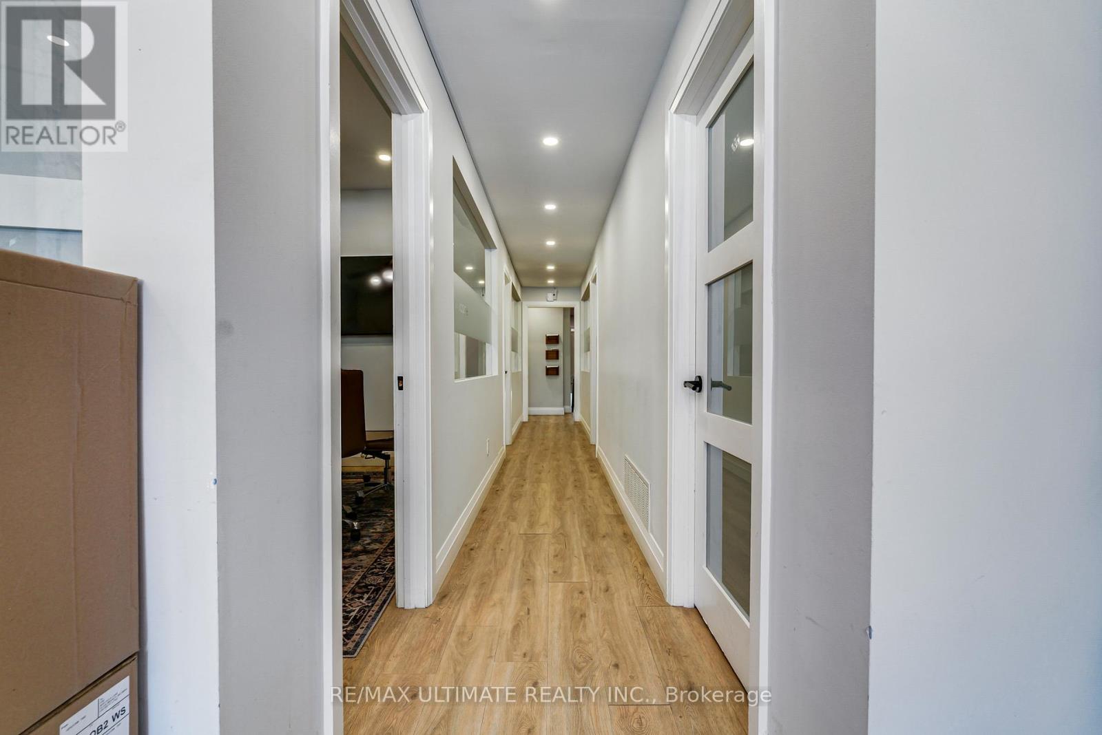 1945 Queen Street E, Toronto, Ontario M4L 1H7 - Photo 6 - E13233626