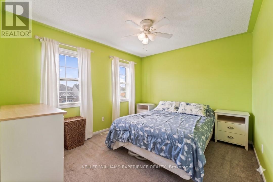 38 Truax Crescent, Essa, Ontario  L3W 0C2 - Photo 17 - N12474464